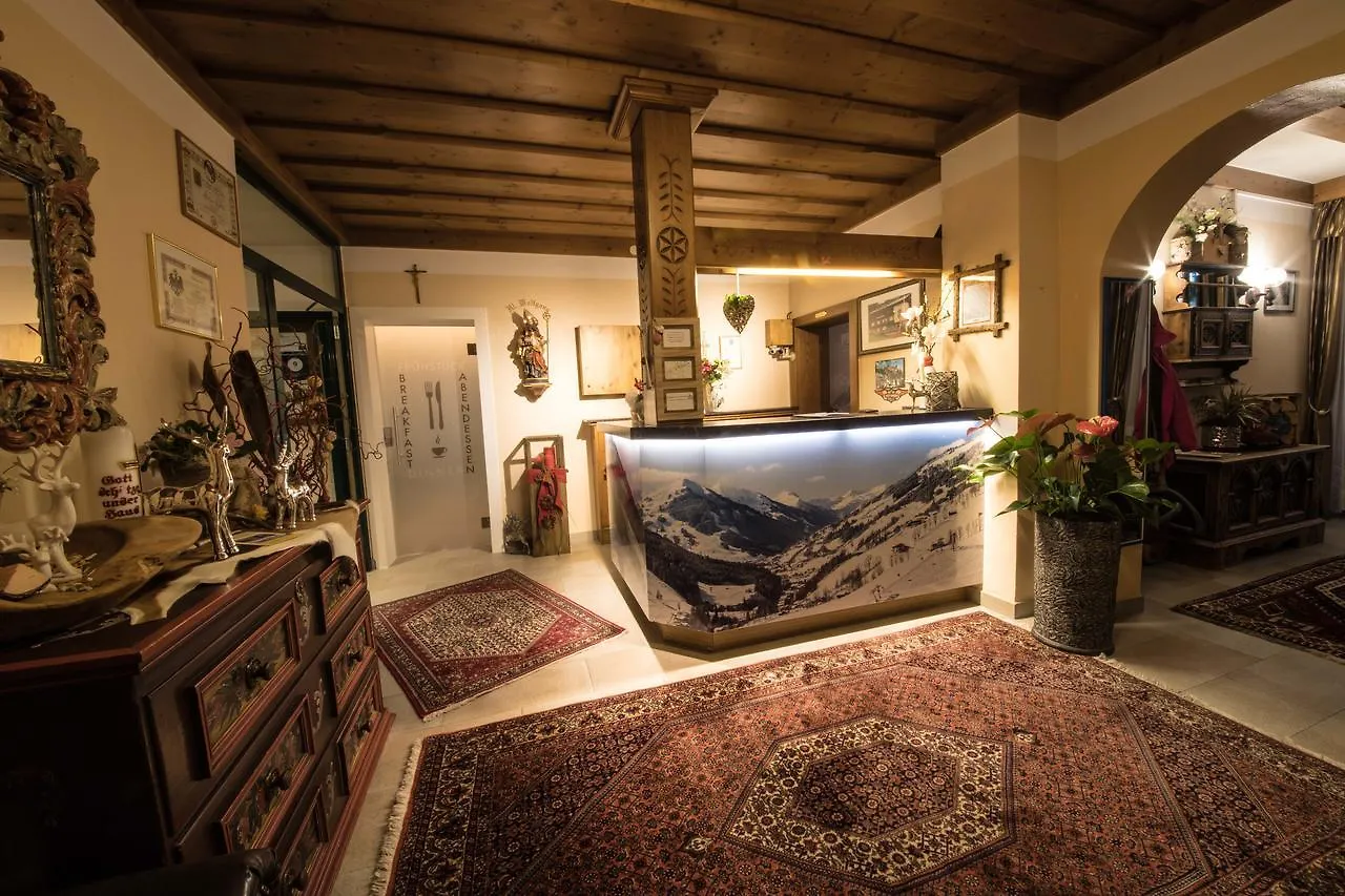 Hotel Garni Wolfgang Saalbach-Hinterglemm